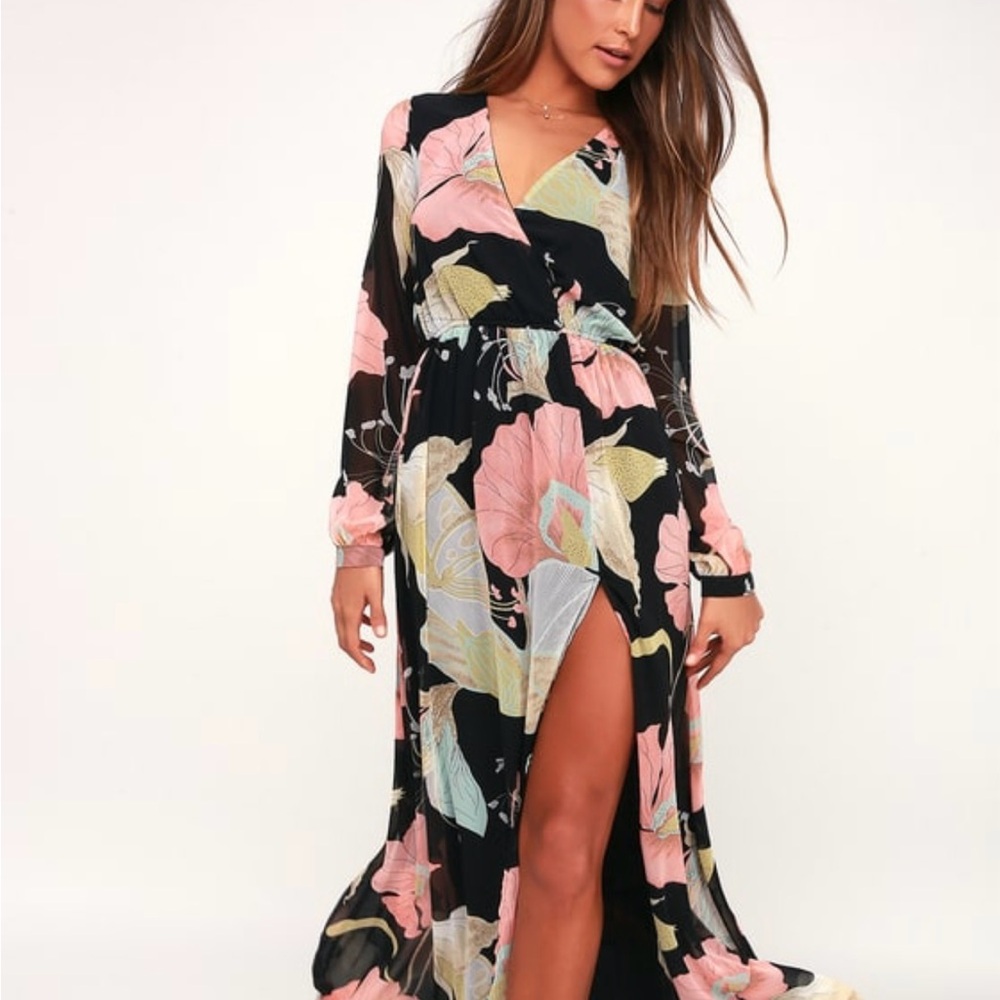 Chic Long Sleeve Floral Dress in Black and Pink